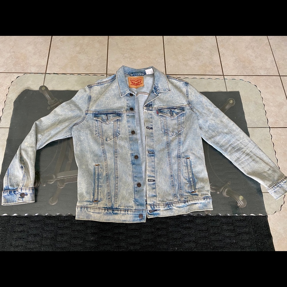 Levi’s Men Denim Trucker Jacket L (Light Wash)